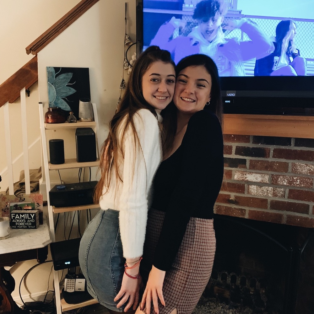 Meet your Posher, Emily